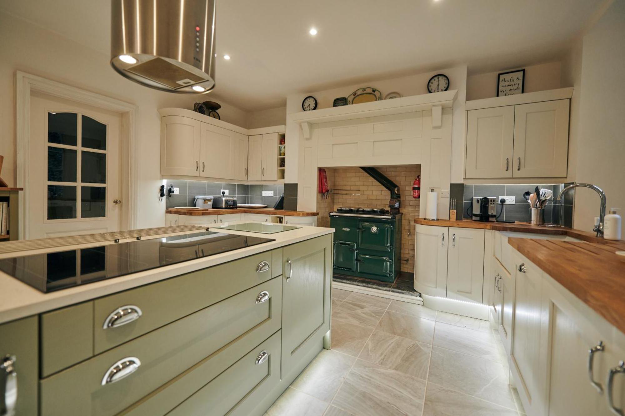 Fernhill House- Beautiful Period Property With 5 Bedrooms And Lovely Views Laugharne Extérieur photo